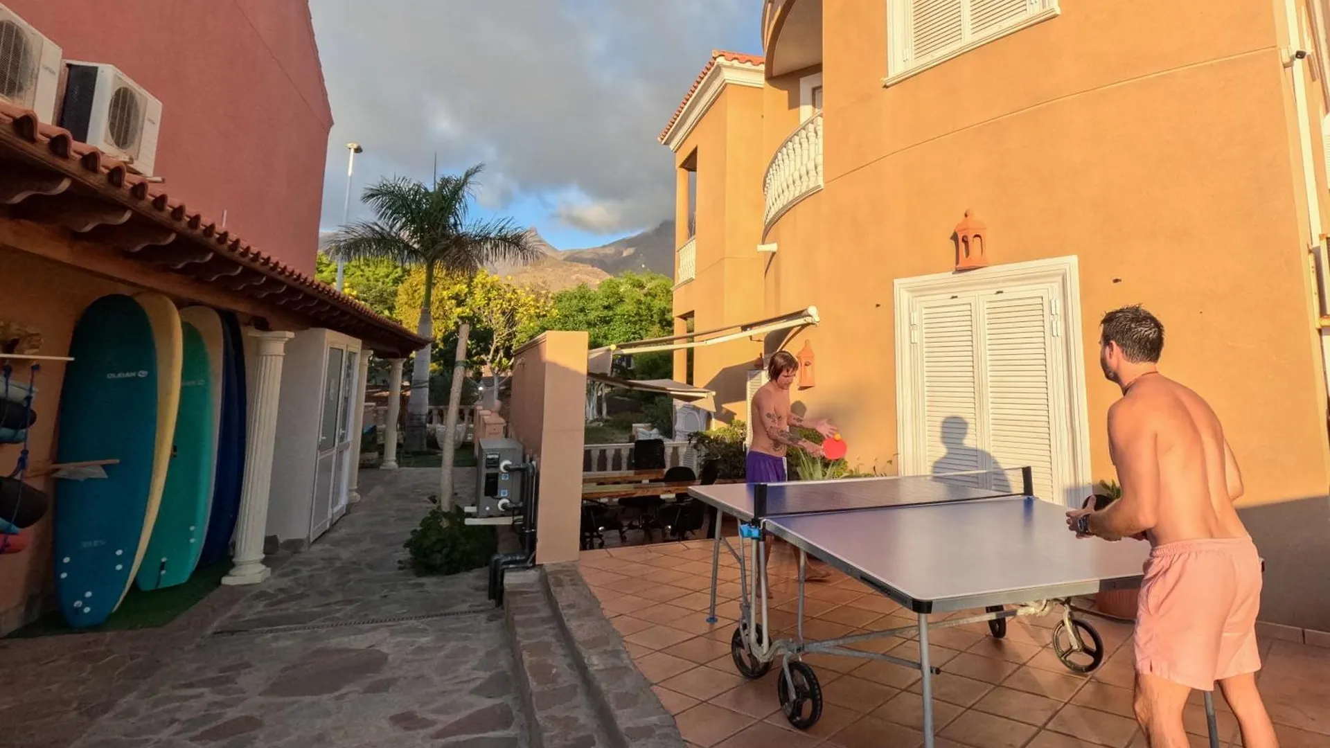 Duque Nest Hostel Costa Adeje  Costa Adeje (Tenerife)